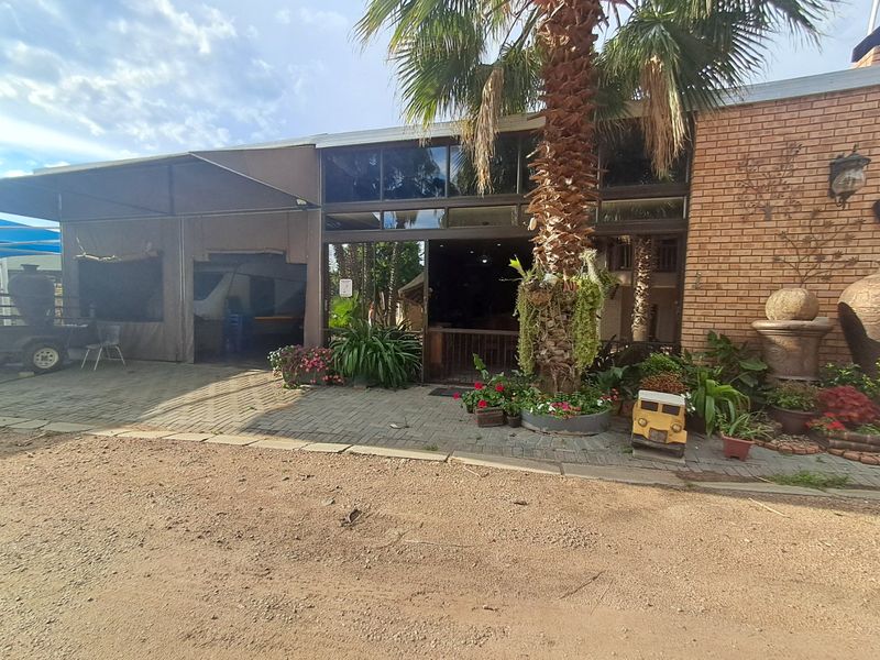Charming Home at the Boating Club - Photo 1
