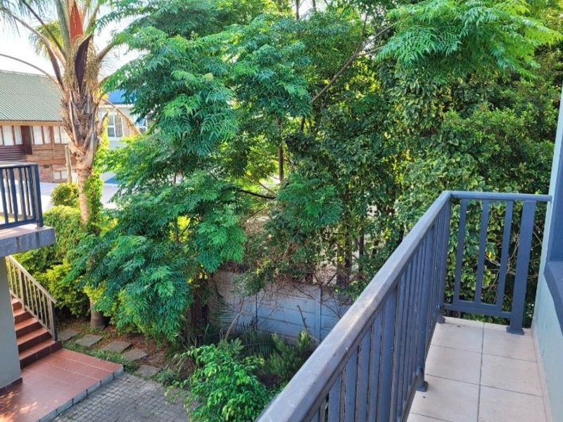 2 Bedroom Apartment for Rent in Knysna Central - Photo 2