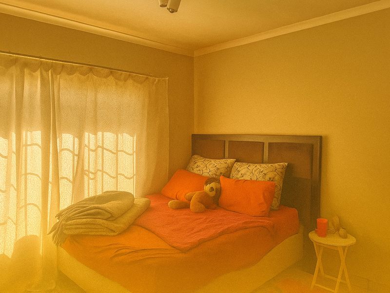 Modern Apartment with City Views, Ready to Move In! - Photo 8