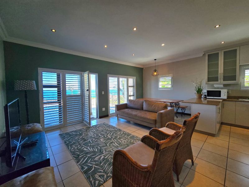 HEROLDS BAY HOME TO RENT – SECURE, SUNNY & SPACIOUS  - Photo 1