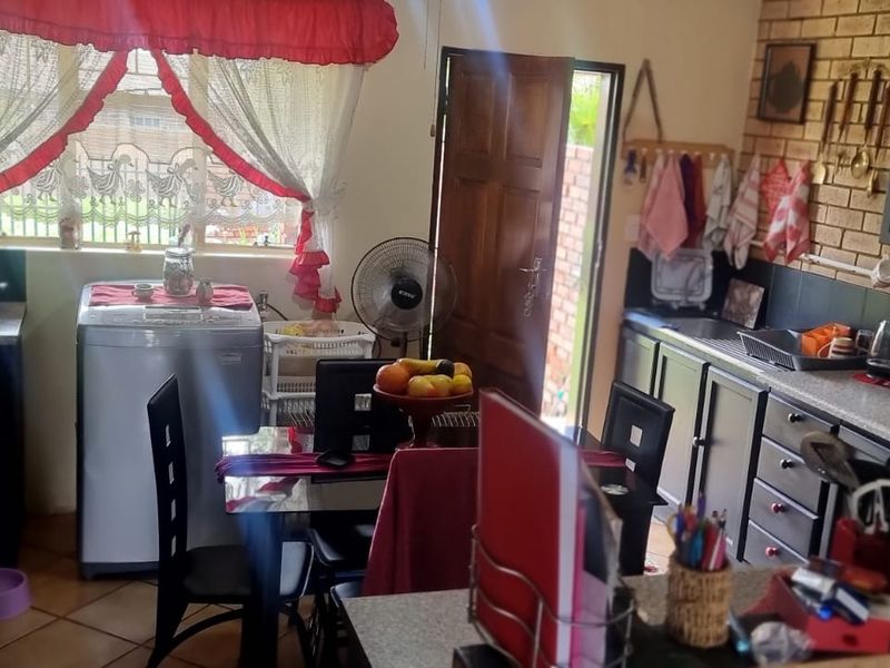 2-Bedroom Apartment for Rent in Brits Central - Photo 3