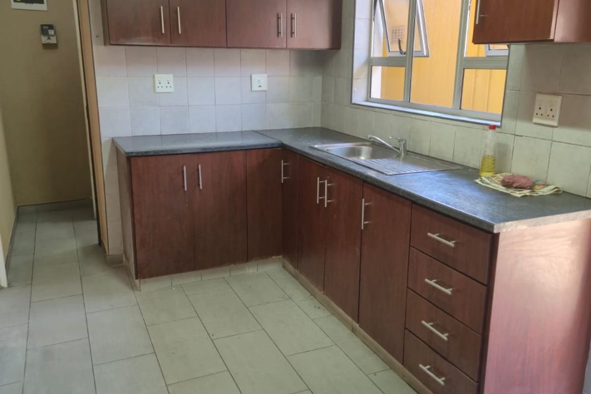 1 Bedroom apartment to Let -  Merewent Central - Photo 3