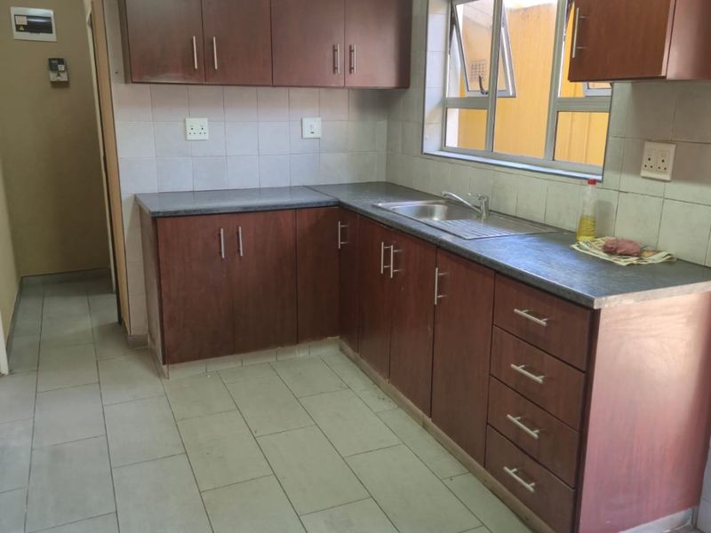 1 Bedroom apartment to Let -  Merewent Central - Photo 3