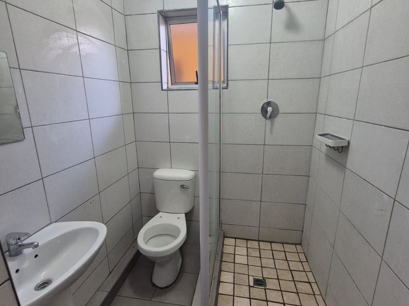 1 Bedroom apartment to Let -  Merewent Central - Photo 9