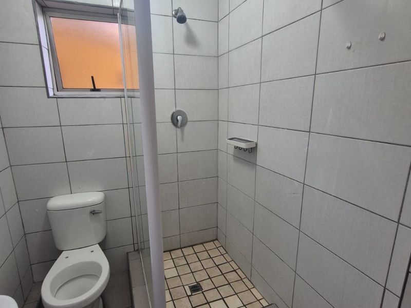 1 Bedroom apartment to Let -  Merewent Central - Photo 7