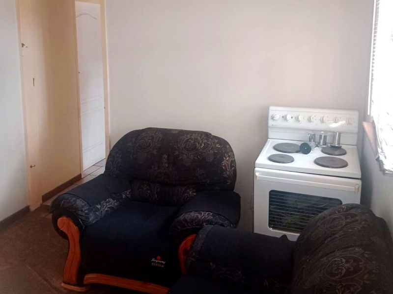 Spacious three bedroom house for sale. - Photo 5