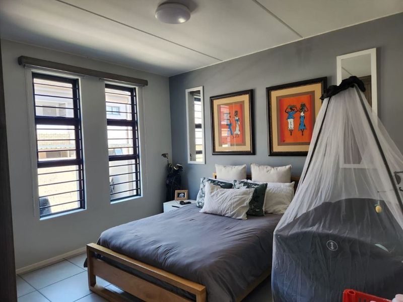 Charming Home with Practical Layout - Photo 3