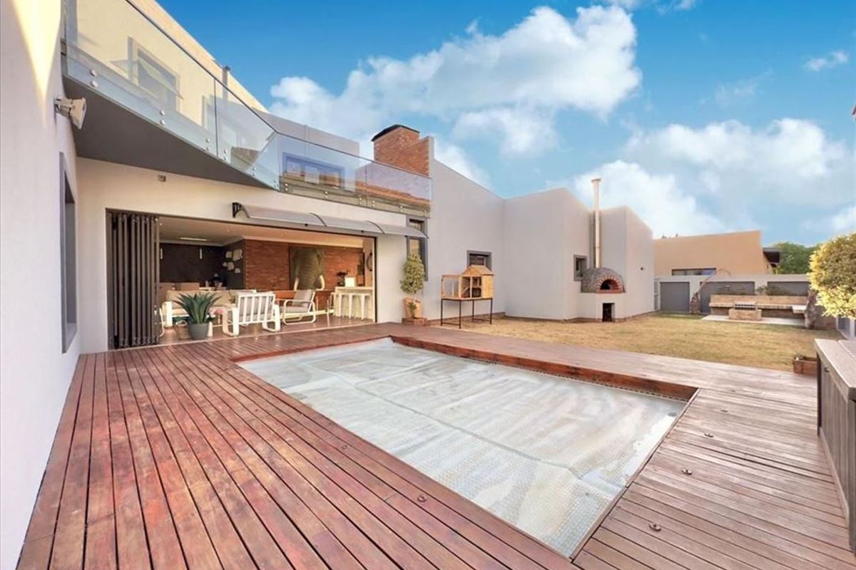 Spacious Family Home with Premium Features - Photo 3