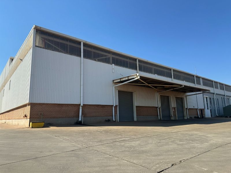 **ON SPECIAL!** 2276m2 Warehouse to Let DIRECT FROM OWNERS WITH ADDED PERKS @ Twenty-One Industrial Estate, Clayville - Photo 2