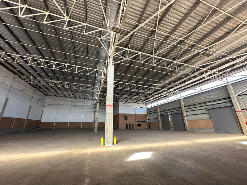 **ON SPECIAL!** 2276m2 Warehouse to Let DIRECT FROM OWNERS WITH ADDED PERKS @ Twenty-One Industrial Estate, Clayville - Photo 10