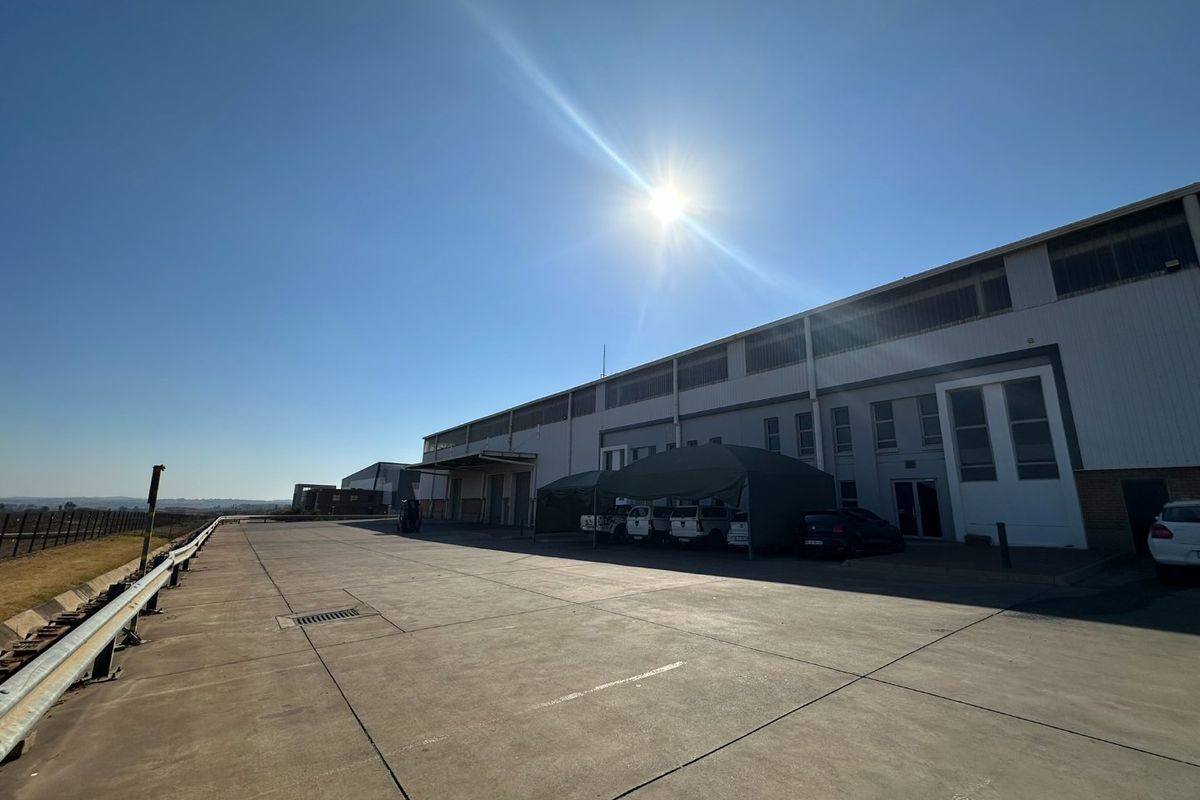 **ON SPECIAL!** 2276m2 Warehouse to Let DIRECT FROM OWNERS WITH ADDED PERKS @ Twenty-One Industrial Estate, Clayville - Photo 4