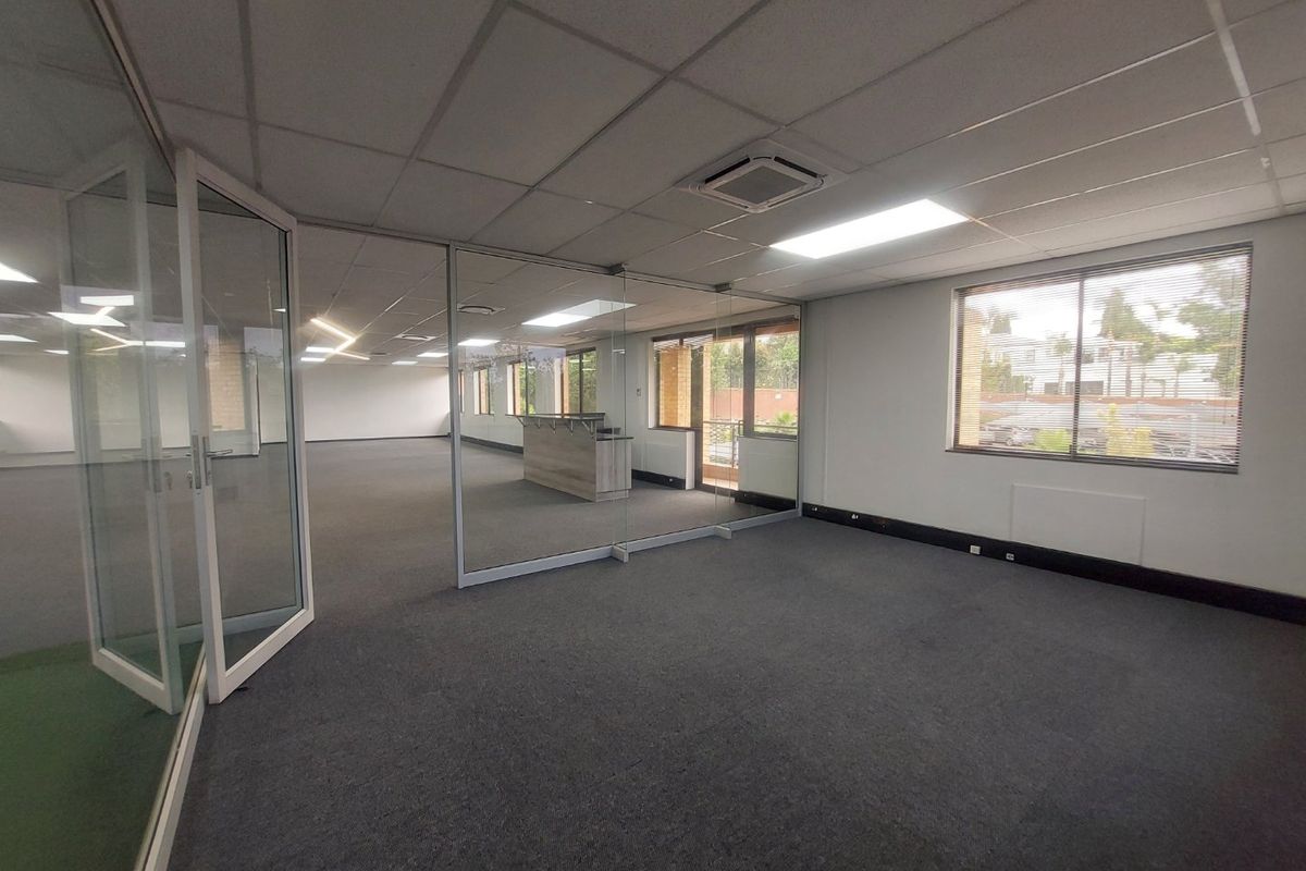 Upmarket Bryanston A-Grade Offices – Fully Move-In Ready - Photo 2