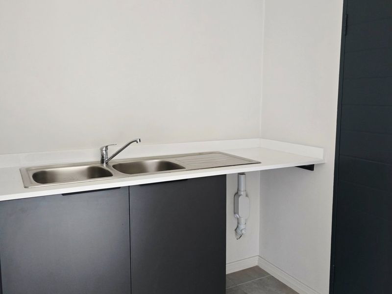 2-Bedroom, 1-Bathroom Apartment in The Austin Midrand - Photo 4