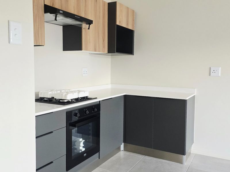 2-Bedroom, 1-Bathroom Apartment in The Austin Midrand - Photo 3