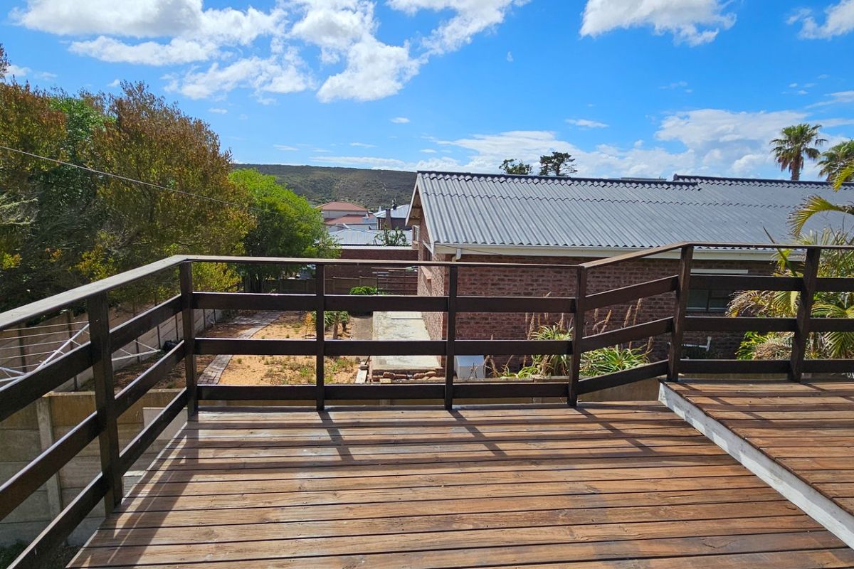 Bargain in Stilbaai - Photo 3