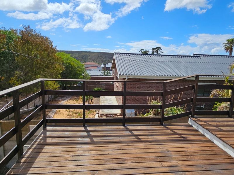 Bargain in Stilbaai - Photo 3