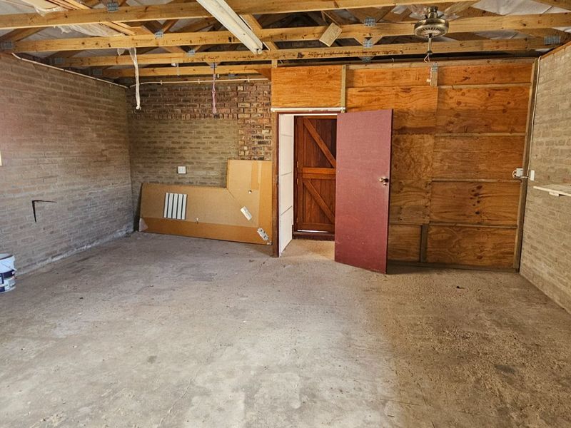 Bargain in Stilbaai - Photo 9