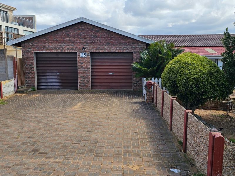 Bargain in Stilbaai - Photo 2