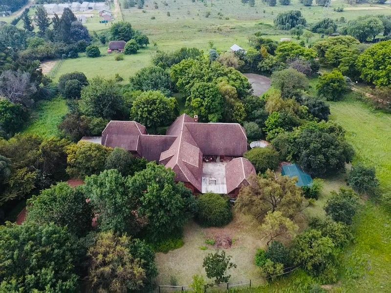 LOVELY 2.6-HECTARE RESIDENTIAL PROPERTY – KYALAMI AH - Photo 2