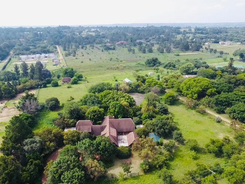 LOVELY 2.6-HECTARE RESIDENTIAL PROPERTY – KYALAMI AH - Photo 4