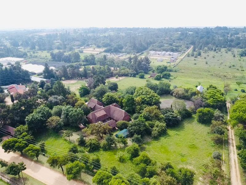 LOVELY 2.6-HECTARE RESIDENTIAL PROPERTY – KYALAMI AH - Photo 5