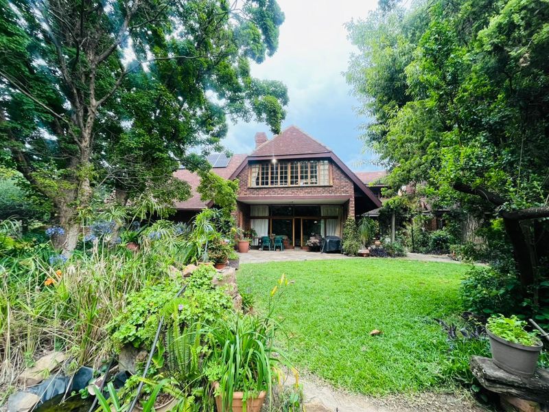 LOVELY 2.6-HECTARE RESIDENTIAL PROPERTY – KYALAMI AH - Photo 9