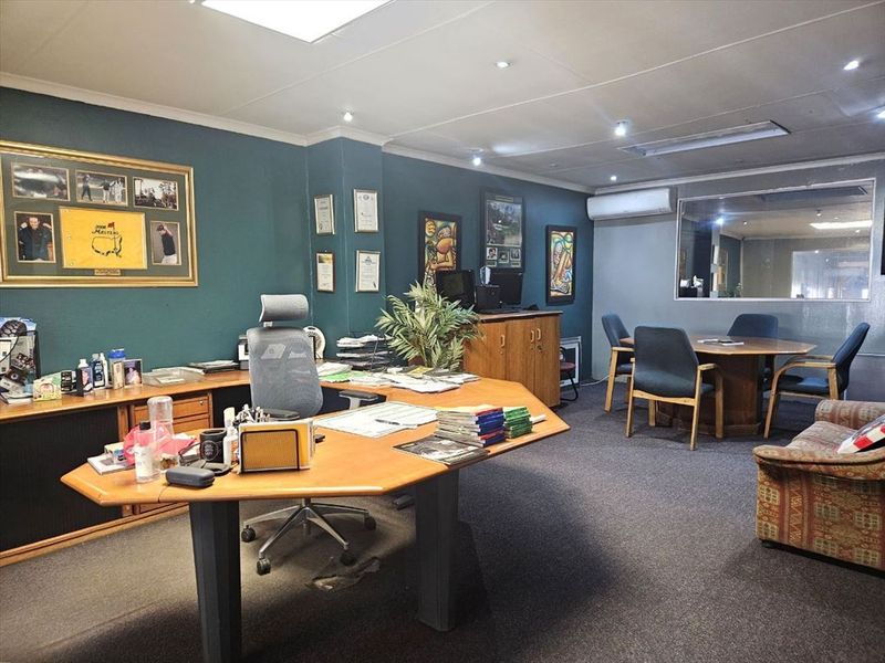 Exceptional Secure Commercial Business Hub - Photo 2