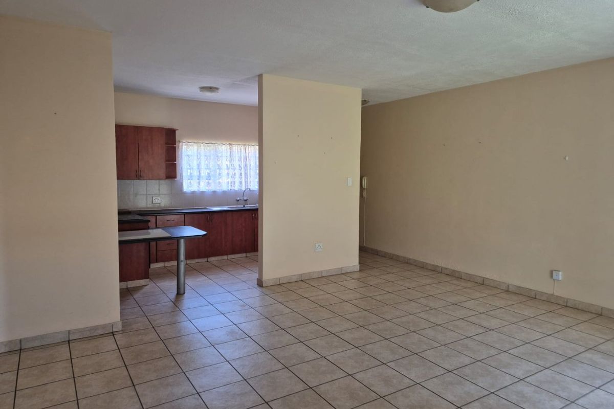 2-Bedroom Flatlet for sale in Flamwood - Photo 4