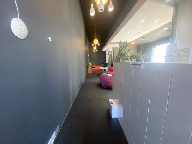 89m2 Commercial Space to Let in Claremont  - Photo 6