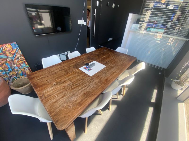 89m2 Commercial Space to Let in Claremont  - Photo 3