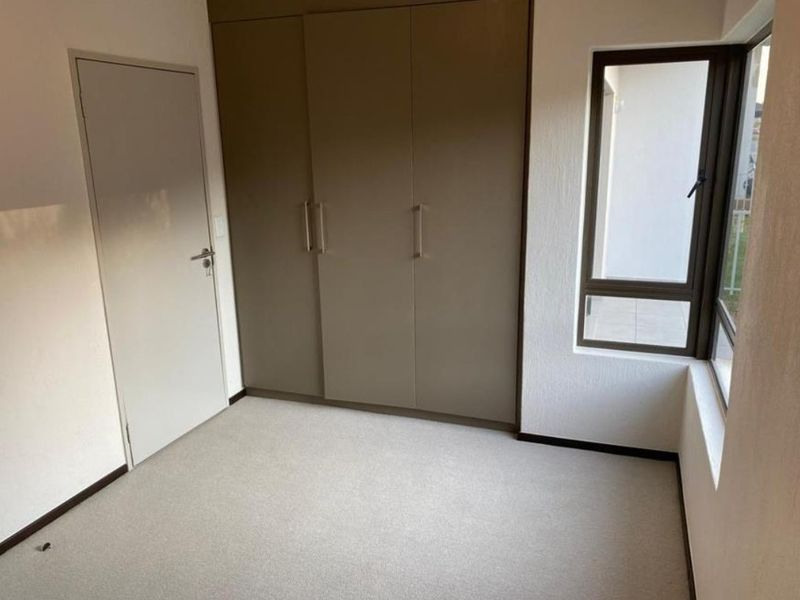 2 Bedroom Garden Apartment with Appliances for Rent in Broadacres - Photo 7