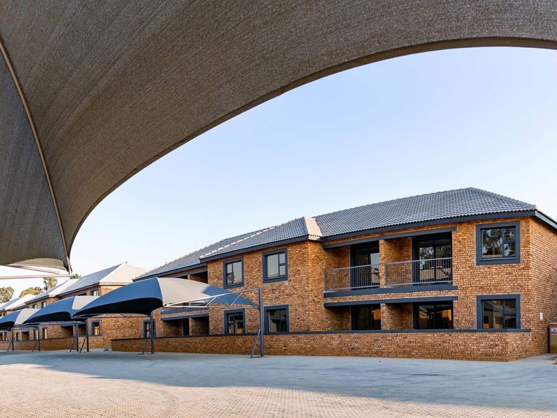 REAL ESTATE SERVICES WELCOMES YOU TO A NEW LISTING  - Photo 6