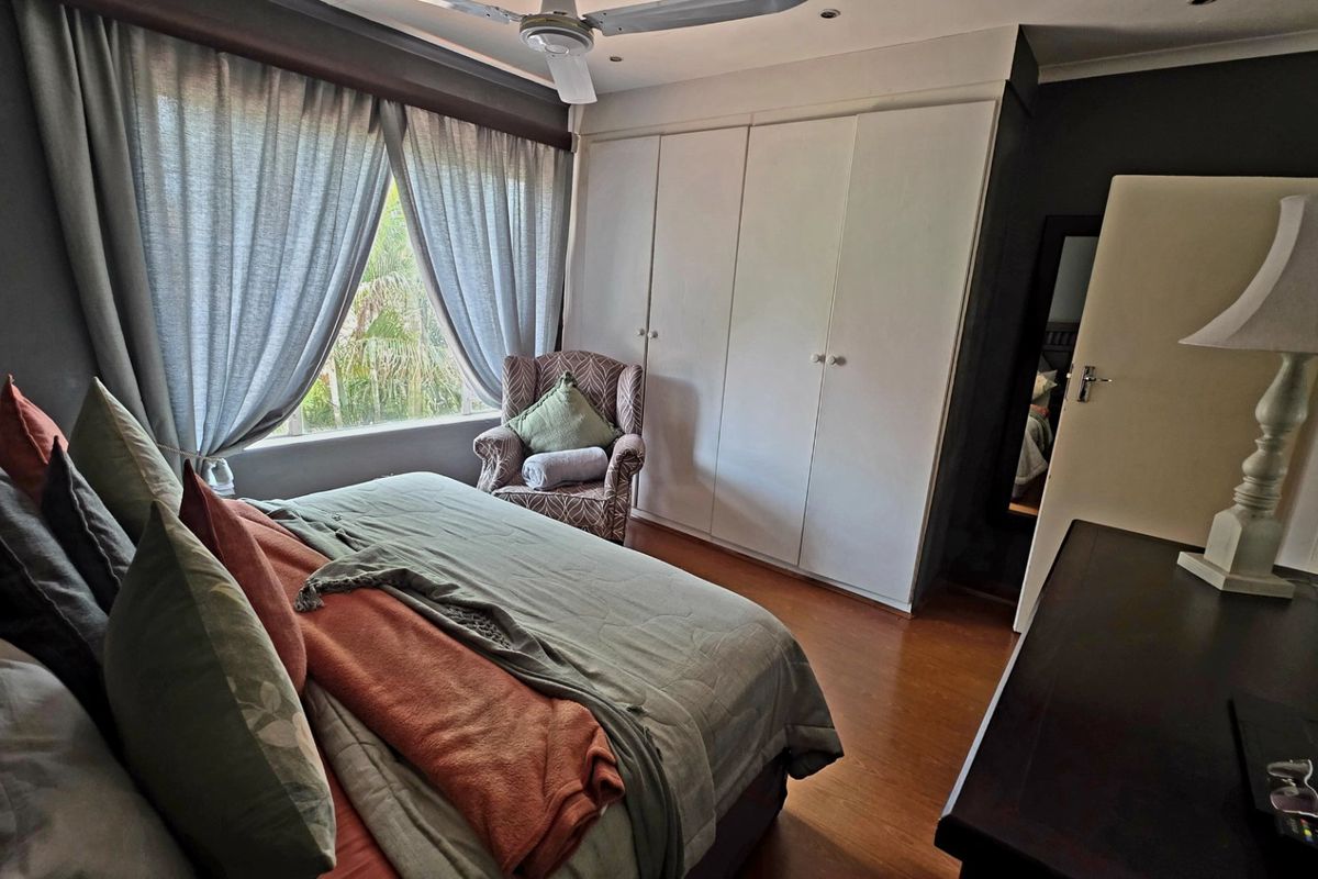 Charming Annlin Townhouse with Modern Comfor - Photo 3