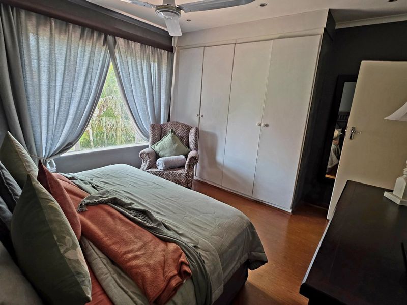 Charming Annlin Townhouse with Modern Comfor - Photo 3