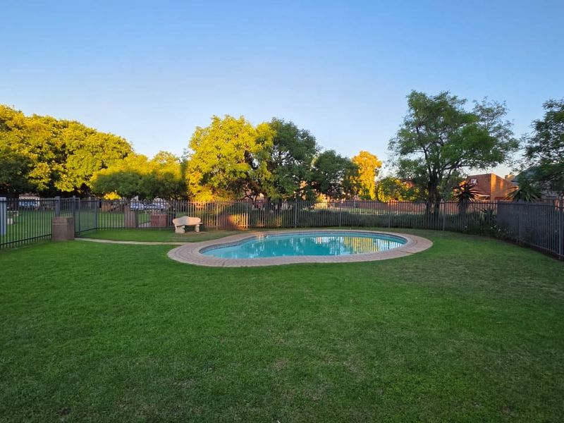 Spacious Family Home in Secure Estate - Photo 8