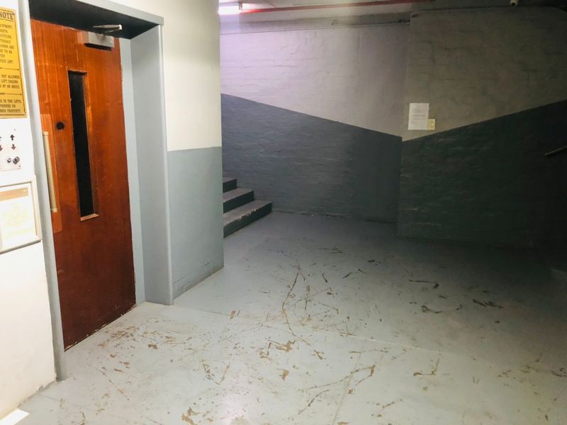 1.5 Bedrooms, 1 Bathroom Apartment For Sale In North Beach, Durban - Photo 8