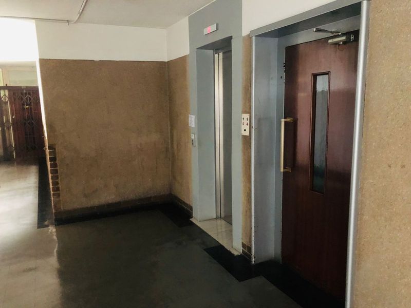 1.5 Bedrooms, 1 Bathroom Apartment For Sale In North Beach, Durban - Photo 10