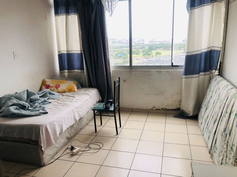 1.5 Bedrooms, 1 Bathroom Apartment For Sale In North Beach, Durban - Photo 7