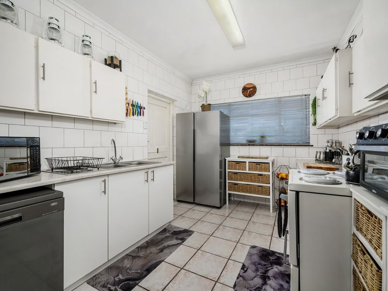 3-Bedroom Home for sale in Rowallan Park - Photo 10