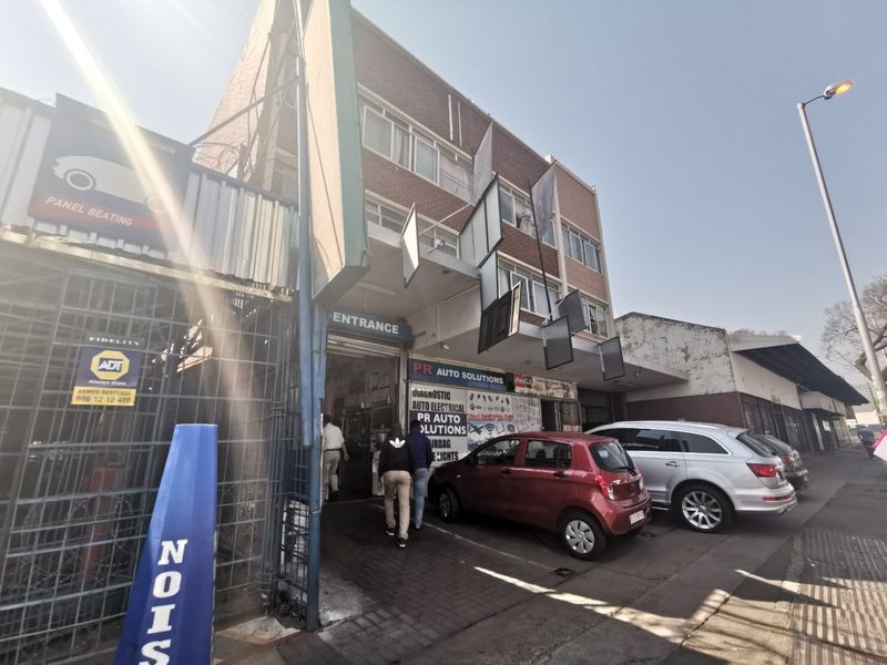 Retail and Residential Mixed building in Pretoria CBD 13% ROI - Photo 9
