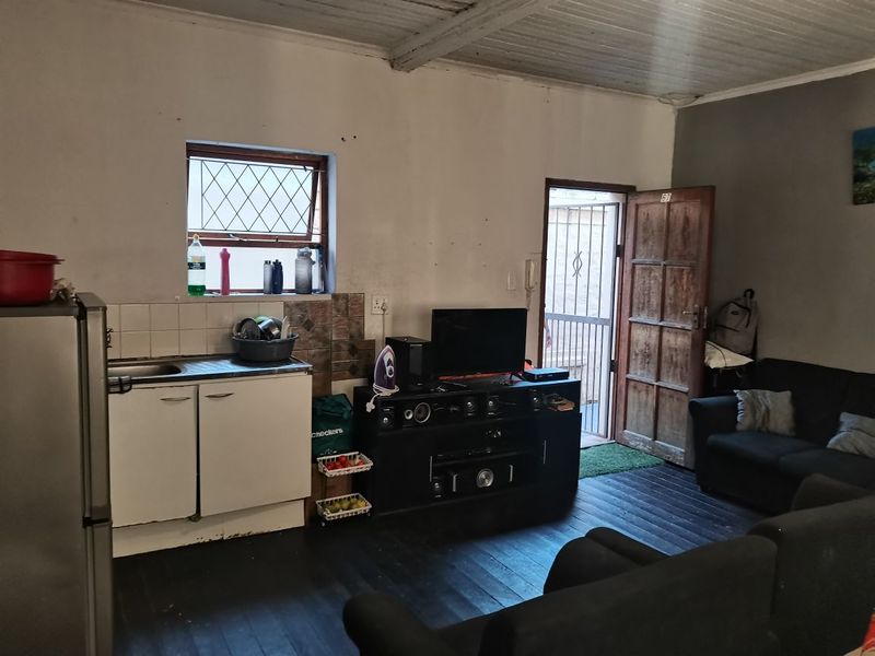 Batchelor flat for sale in Central - Photo 6