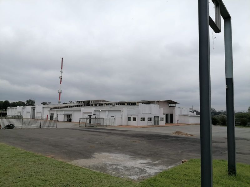 4750 SQUARE METERS COMMERCIAL BUSINESS PROPERTY FOR RENTAL - Photo 4