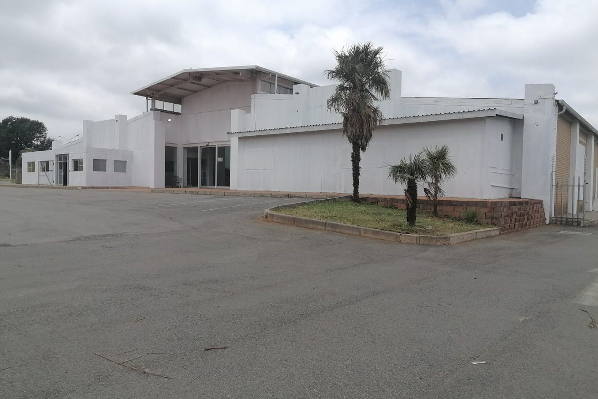 4800 SQUARE METERS COMMERCIAL BUSINESS PROPERTY FOR RENTAL - Photo 5