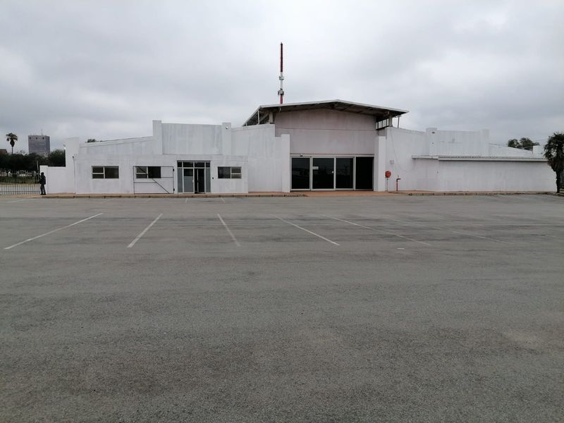 5000 SQUARE METERS COMMERCIAL BUSINESS PROPERTY FOR RENTAL - Photo 3