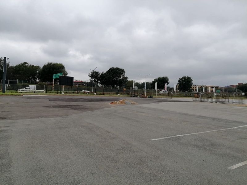 5000 SQUARE METERS COMMERCIAL BUSINESS PROPERTY FOR RENTAL - Photo 8