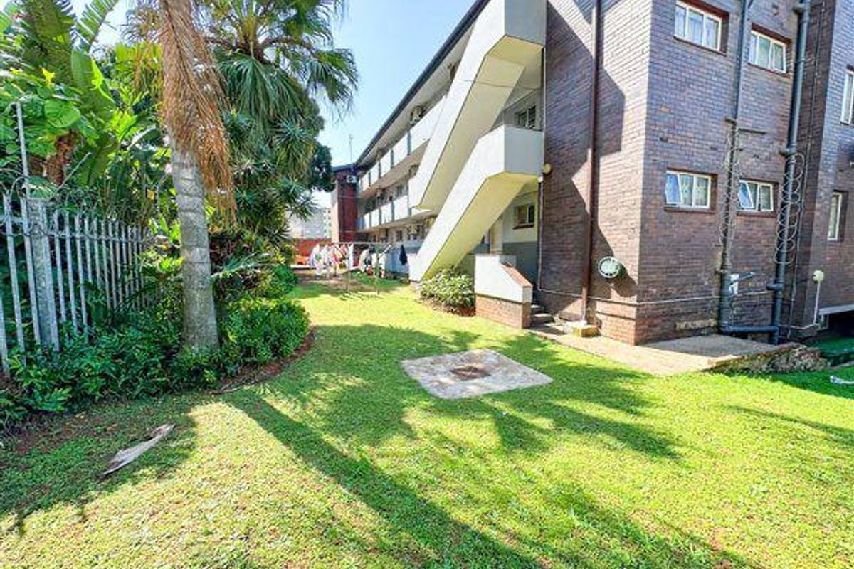 Bachelor apartment to Let in Glenwood - Photo 2