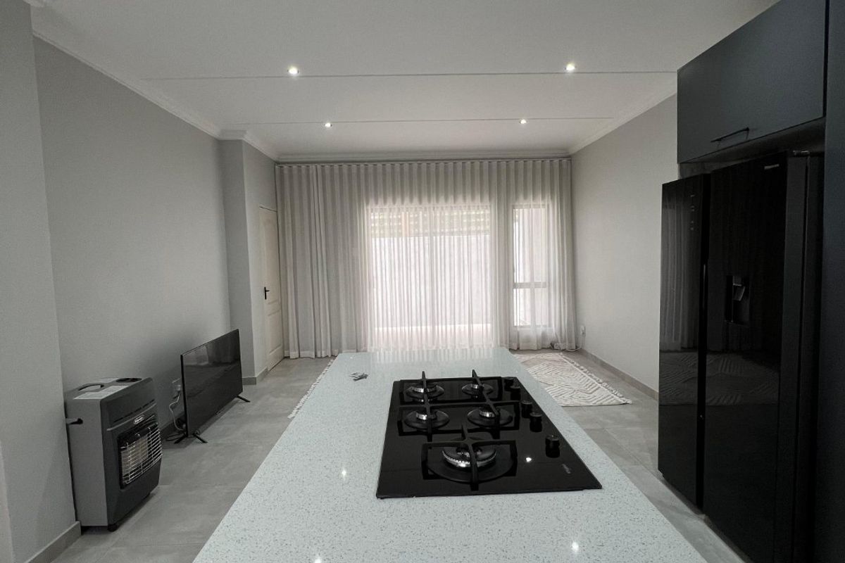 2Bedroom 2Bathroom Apartment for rent  - Photo 2