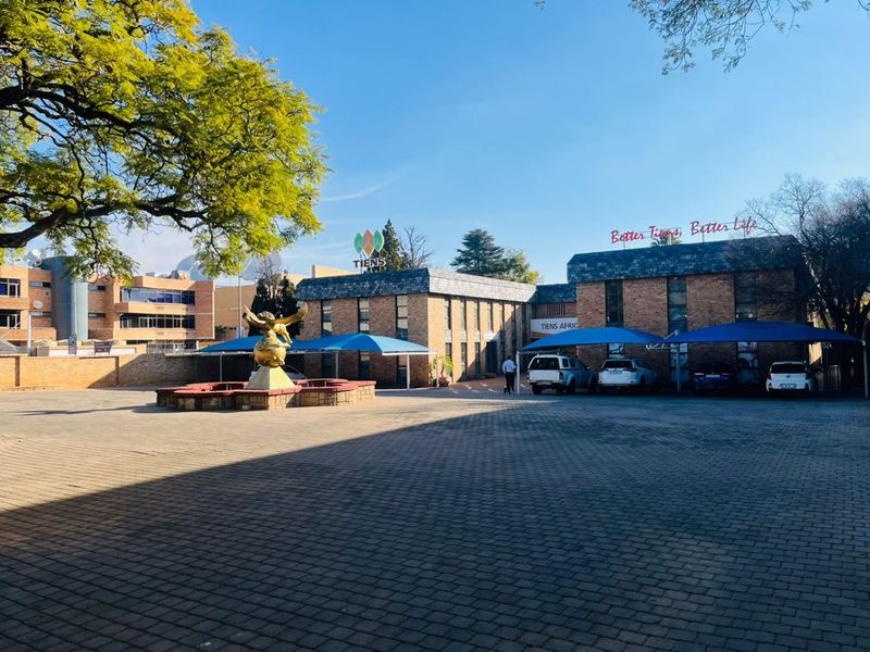 Prime Commercial Building For Sale in Ferndale - Photo 5