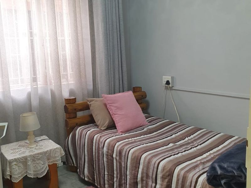 Elegant 3 Bedroom Townhouse in Secure Gated Community - Photo 9