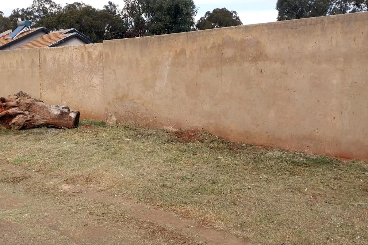 Vacant Land in a excellent residential area - Photo 2